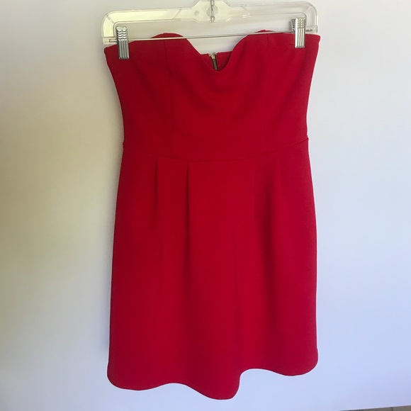Dresses & Skirts - Forever 21 Red Strapless Dress